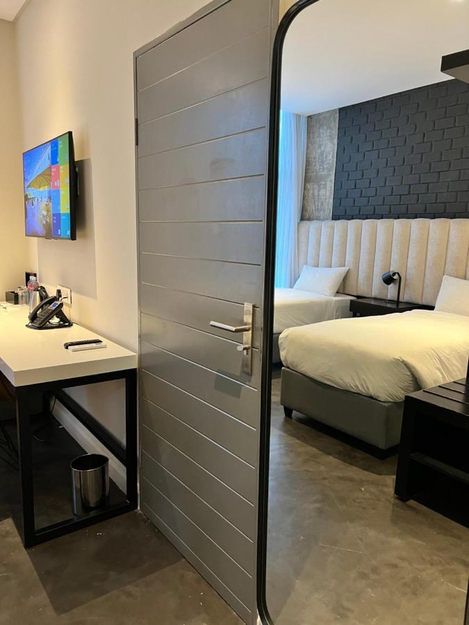 The Urban Hotel Λουσάκα Εξωτερικό φωτογραφία